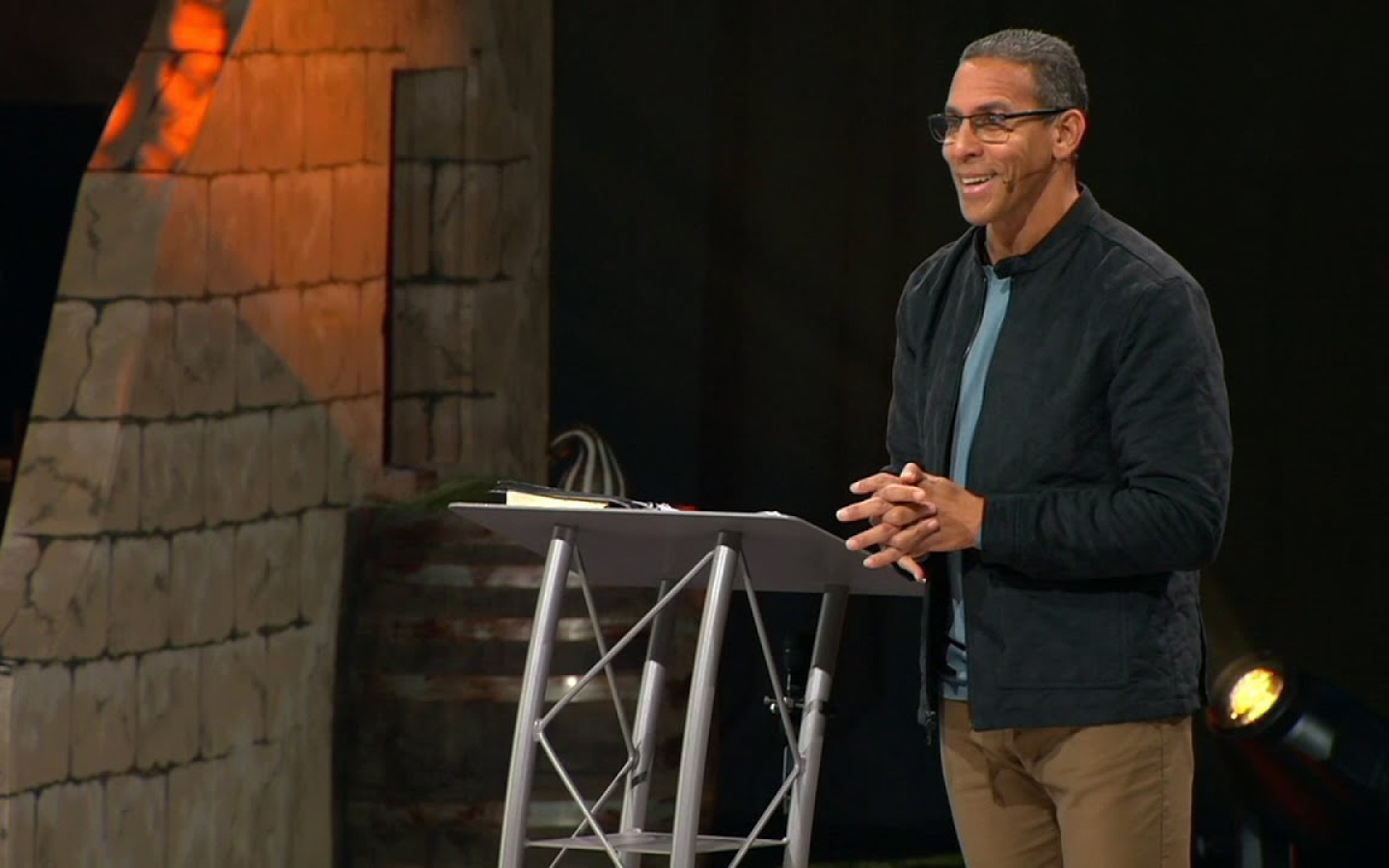 Worthy - Part 2, Get Out Of Your Bubble - Messages - Rock Church